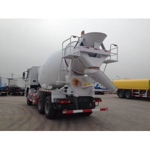 Sinotruk Howo 336HP 6X4 Concrete Mixer Truck With 8cbm Cubage And WD Engine