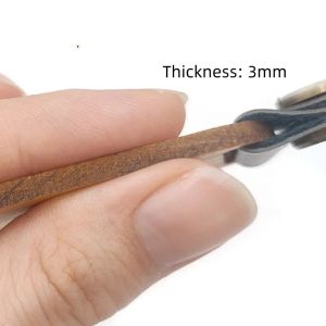 Customized Rhombus Wooden Keychain 14g Personalized Engraved Watel Walnut