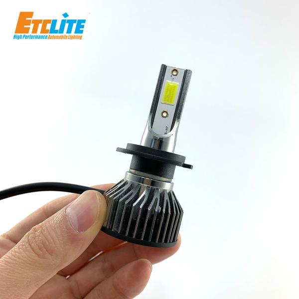 H11 H8 H4 Car LED Headlight Bulbs 4000K Temperature 72W 6400Lm