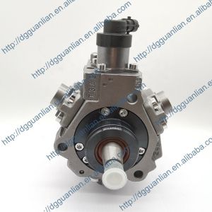 China Diesel Injection Common Rail System Fuel Pump 0445020083 32G61-10300 on sale