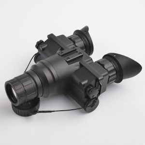 1X 4X Long Distance Helmet Mounted Night Vision Goggle Camera