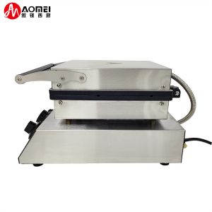 TCB-804 Waffle Machine Commerical Non-stick Christmas Tree Shape Waffle Stick