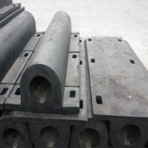 Versatile D Type Fenders Efficient Performance For Protection