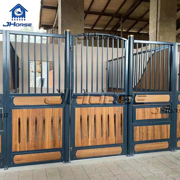 Self-operated Factory Good Quality Metal Horse Stall Doors Safe Comfortable