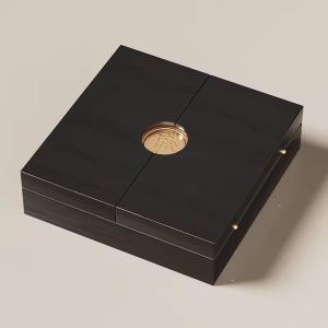 Customized high quality luxury wooden food gift box storage box product display