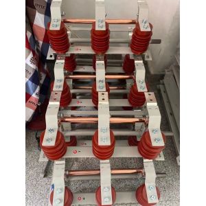10kv Indoor Earthing Switch Jn15-12/31.5 With 150mm To 275mm Pole In Switchgear