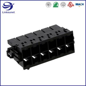 China Mini Fit Sr 43914 Receptacle 10.0mm connector for Main Engine Wiring Harness on sale