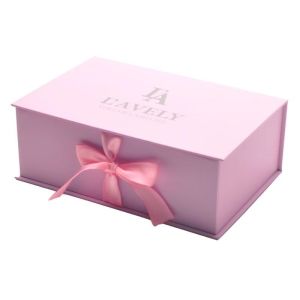 China Middle Foldable Magnetic Gift Box Packaging For Tea Coffee Wig Human Hair Extension on sale