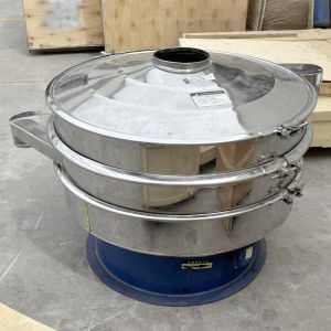 High Screening Accuracy and Large Processing Capacity with High-Frequency