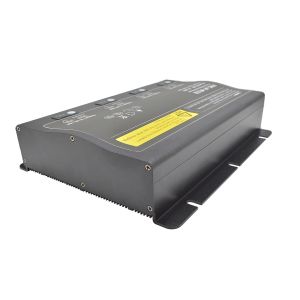 Portable 12V 10A 40A 4-bank Power Li-ion AGM Lifepo4 E-ricksha Automatic Battery