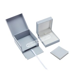 Customizable Cardboard Ring Box Paper Jewellery Packaging For Displaying