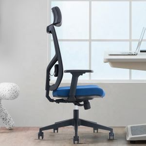 PU Face Ergonomic Modern Executive Office Chair ODM With 60mpu Wheel