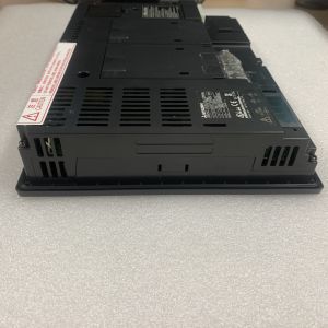 Mitsubishi GT1675-VNBA HMI Touch Screen GOT 1000 SERIES 10.4 TFT 640 X 480 11 MB