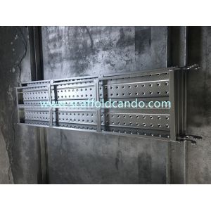 Cheap Working platform with hooks match Ringlock Cuplock Frame system 1800mmL 1829mmL 2400mmL scaffold glavnized catwalk for sale