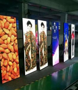 Cheap Portable Digital Led Mirror Poster Light Box Displays 2018 Innovative P2.5 Indoor for sale