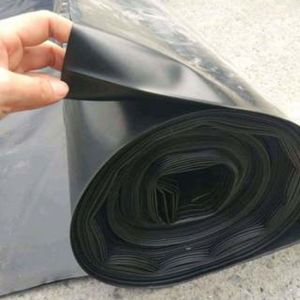 Geosynthetic Landfill Geomembrane 0.1mm 3mm 8mm With Smooth Surface