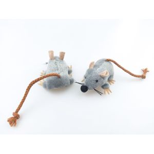 Lightweight Plush Pet Toys Easy Cleaning With A Long Tail CPC Certification