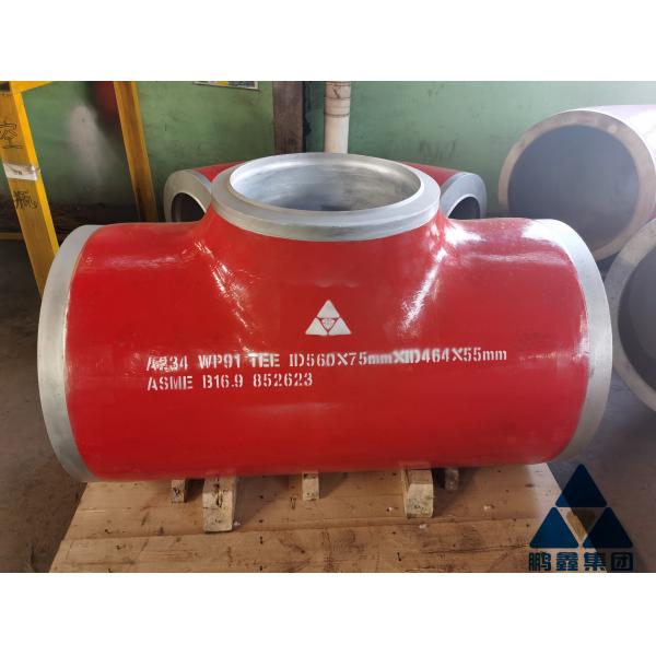 Red ASME B16.9 A234 WP91 Unequal Tee Threaded Reducing Tee 560x75mm