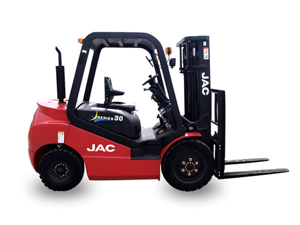 Quality Gasoline Powered Forklift 2.5 Ton , Gas Operated Forklifts With Nissan Engine wholesale