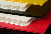 Cheap PC Hollow / Grid Plastic Extrusion Machine / Plastic Production Line for Advertisement Decoration for sale