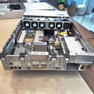 Poweredge R750XS 2u/ CPU 5317 2.40G/16C 32T/RAM 64G DDR4/HDD 2T SAS 3.5 7.2K*3