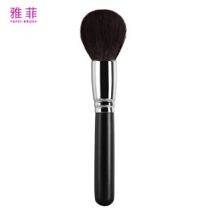 China A04 Pure Wood Handle Goat Hair Powder Brush Fluffy Blush Brush Customized on sale