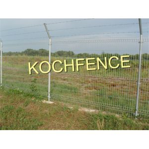 Green Double Wire Fence Wonderful Shape Rust Resistant Bright Appearance