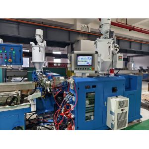 TPE PP Car Wiper Blade Profile Production Line 20-50kg/Hr Capacity