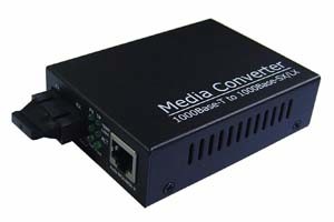 Plastic Case Fiber Optic Media Converter Large Dynamic Range Automatic