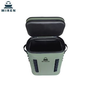 Green Hypalon Leakproof Cooler Backpack 25L For Camping Picnic