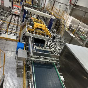 Automatic Juice Drinking Water Packing Machine Loading And Unloading Cage System