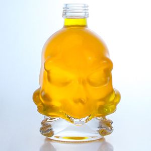 Decal Surface Skull Shape Glass Liquor Bottle for Whisky Vodka Brandy Aging