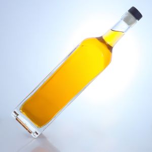 Square Shape Super Flint Glass Bottle in Clear Color for Vodka Whisky Tequila