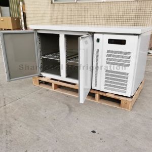 Restaurant 260L Double Door Undercounter Refrigerator Embraco Compressor