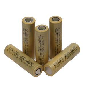 Cylindrical Lithium Ion 18650 Battery 3.6 v 2000mah rechargeable battery FCC
