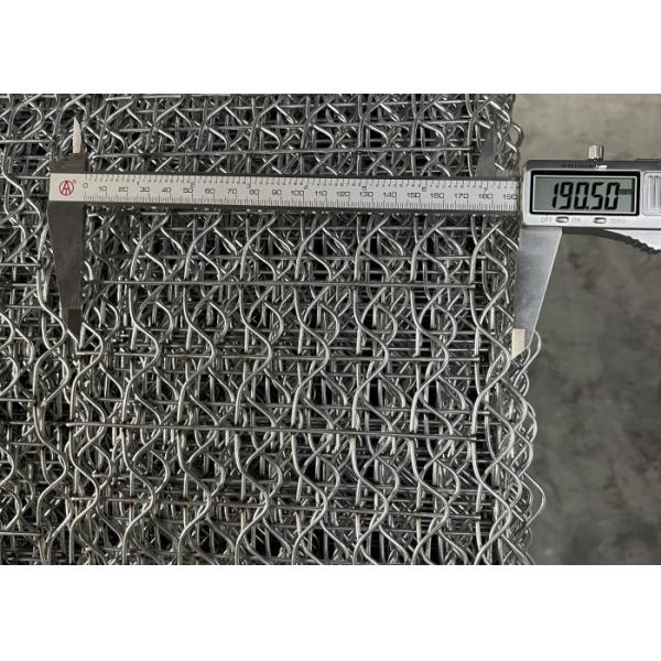 Quality 190.5 Width In Roll Hot Dipped Galvanized Reinforced Wire Mesh For Wastewater Pipeline wholesale