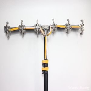 China Light Weighted Hand Hold Brush for Solar Panels Wall Climbing Panel Cleaning Robot on sale