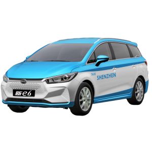 BYD's best-selling pure electric taxi the new e6 has a range of 500KM