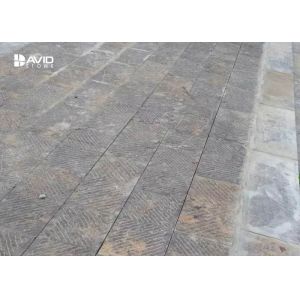 Limestone Brick Tiles Surface Chiselled For Paving Stone Heat Resistance