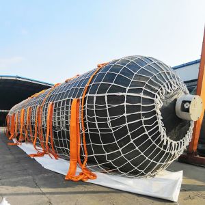 China Sunken Vessels Floating Boat Lifting Airbags , Black Boat Recovery Airbags Fill With Air on sale