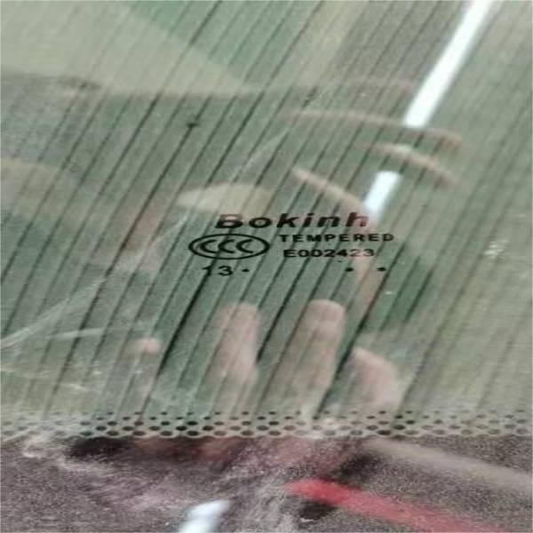 Quality AT214167 HITACHI Excavator Cab Right Side Position NO.8 Tempered Glass wholesale