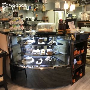 refrigerated corner bakery display case cake cooler with CE/ETL