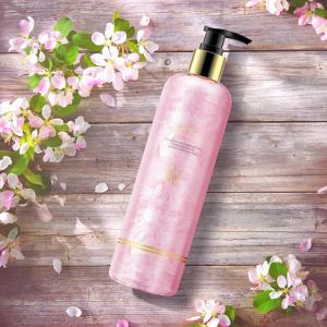 China 400ml Cherry Smell Moisturizing Long Lasting Fragrance Body Wash Shower Gel on sale