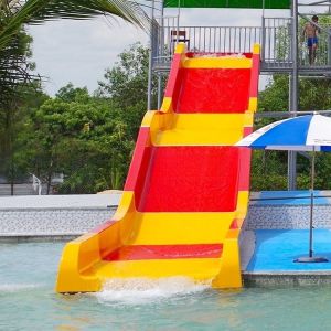 Fiberglass Body Amusement Park Water Slide 120-180 Guests/Hr