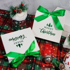 Christmas Gift Boxes With Green Ribbon Party Favors New Year Candy Containers