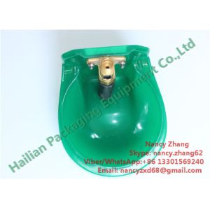 0.9l Plastic Water Cow Drinking Bowl , Automatic Water Feeder For Horses And