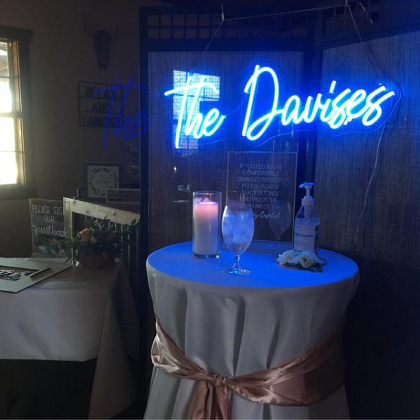 China Wholesale Letter Sign Custom Made Open Neon Light Sign Neon Sign Led