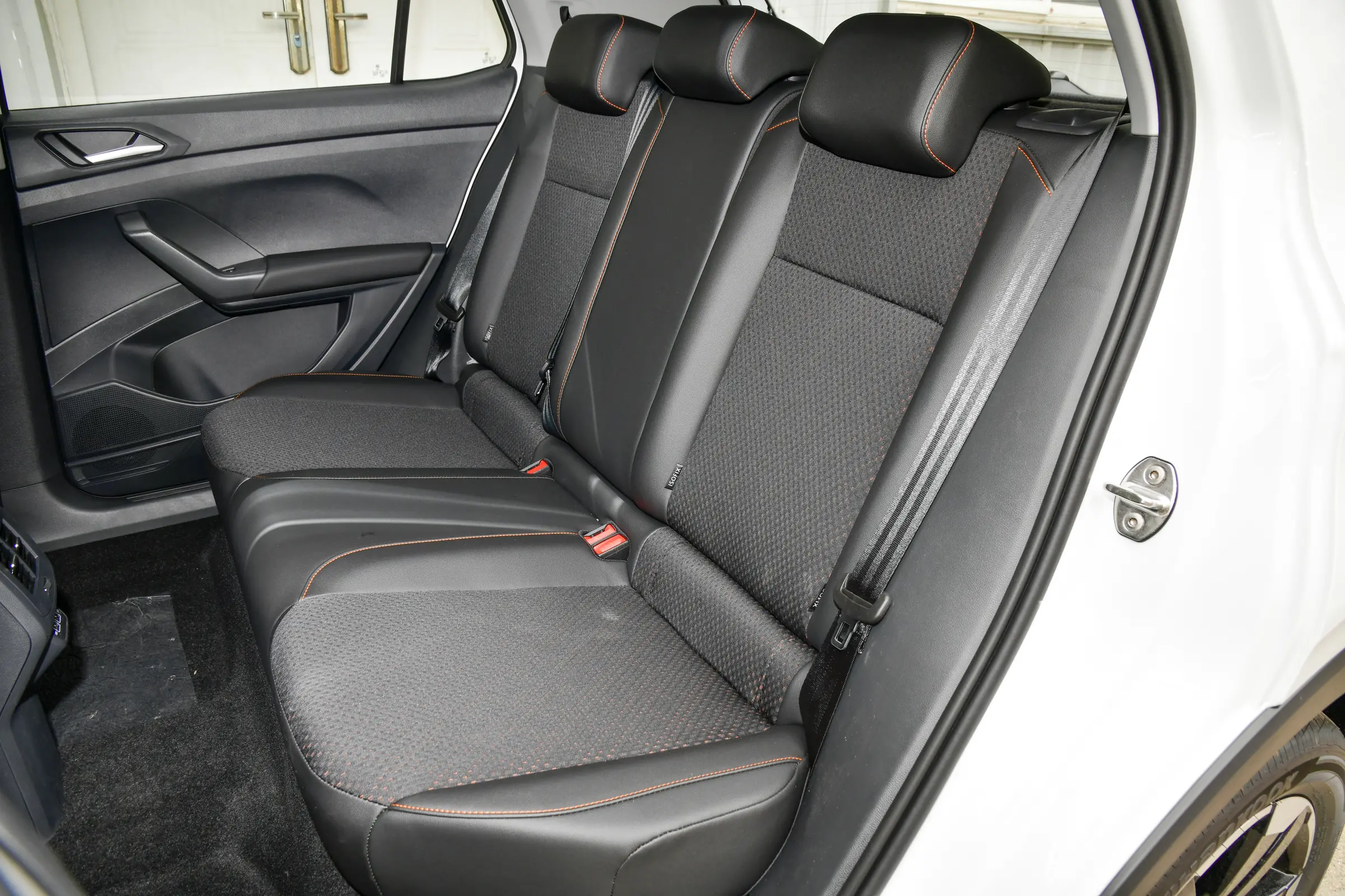 2023 VW TACQUA SUV 1.5L Manual ESC and Maximum Torque of 100-200Nm Cutting-Edge Technology