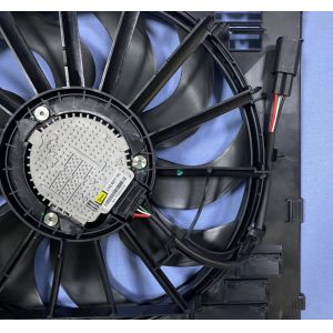 1742 8677 741 BMW G38 Engine Radiator Cooling Fan Assembly 400W with OE Quality