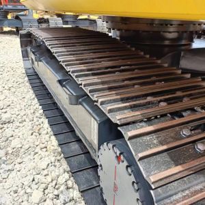 Komatsu 22ton Used Excavator with Optimal Operating Weight and Machine Weight